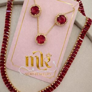 Elegant red crystal jewelry set.