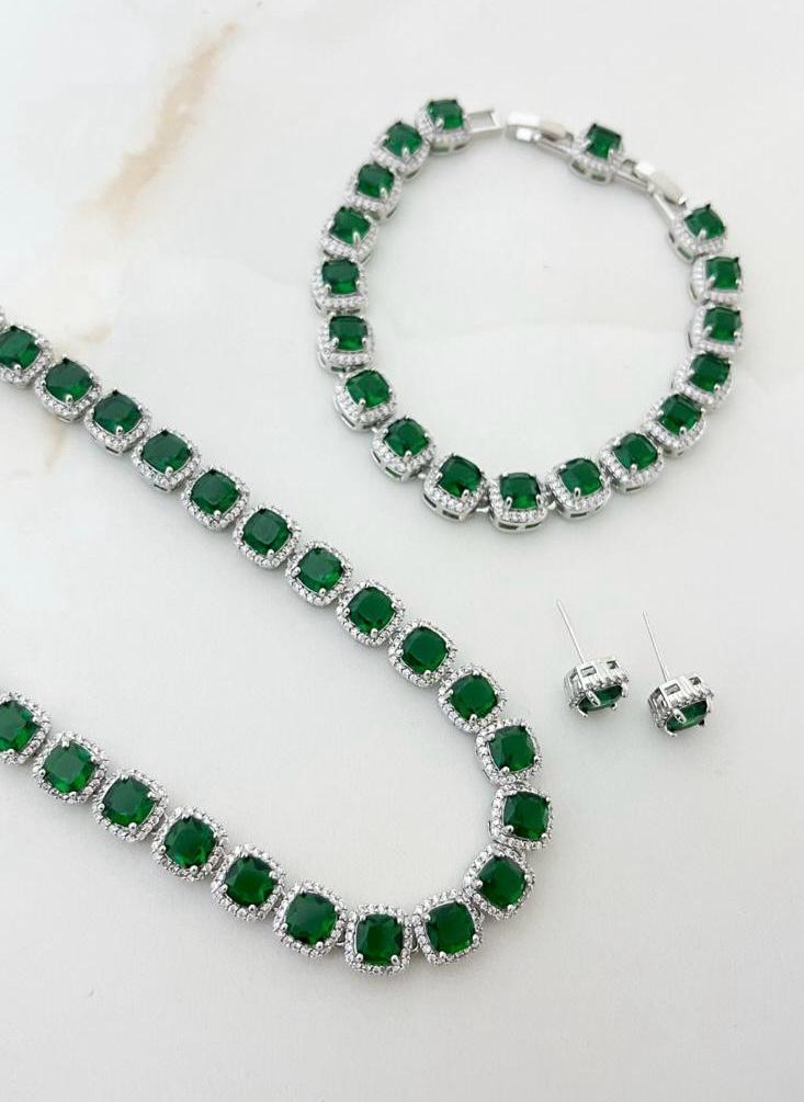 Deep Emerald Jewelry Set